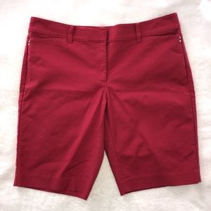 ⬇️$25 White House Black Market pink burmuda shorts